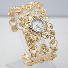 石英飾品表 女性首飾與美發飾品的優雅融合