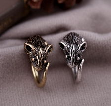 “女人飾界”探秘 歐美復古雕刻小老鼠戒指背后的飾品批發新趨勢